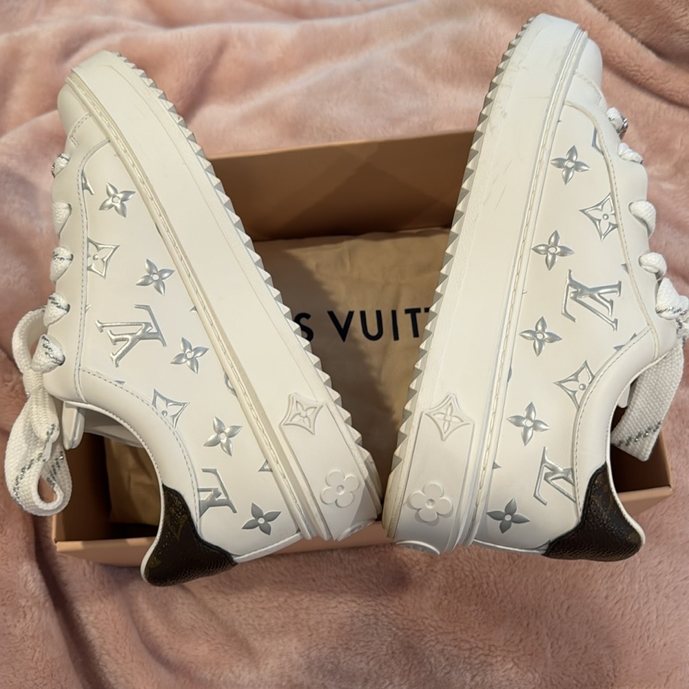 Louis Vuitton Time out sneakers - Picture 6 of 8
